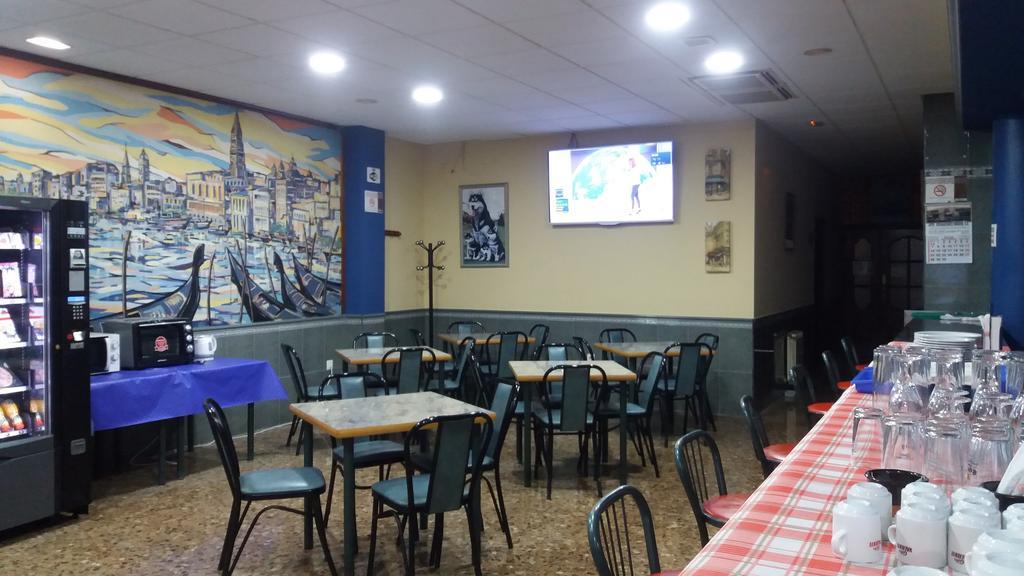 Hostal Venecia II Monzon Luaran gambar