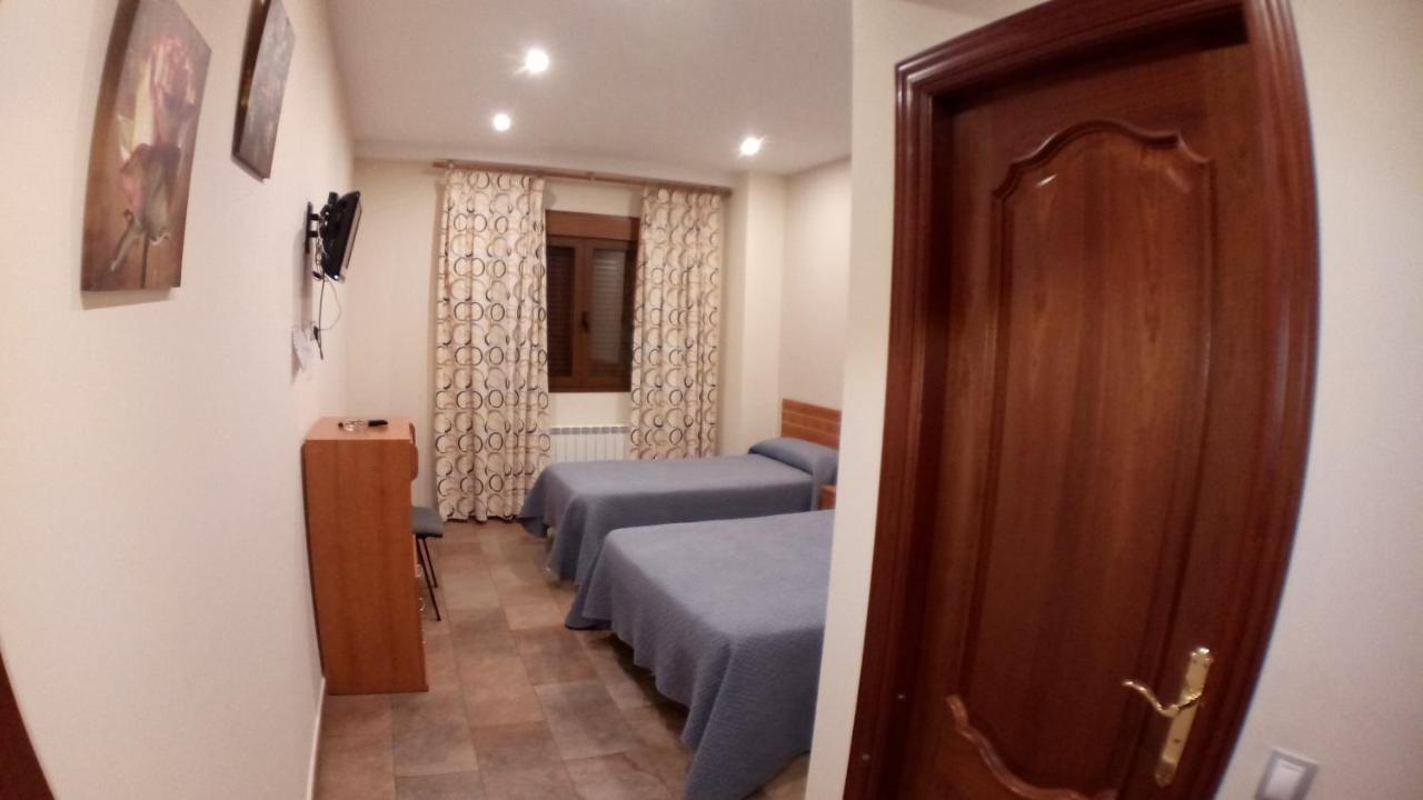 Hostal Venecia II Monzon Luaran gambar