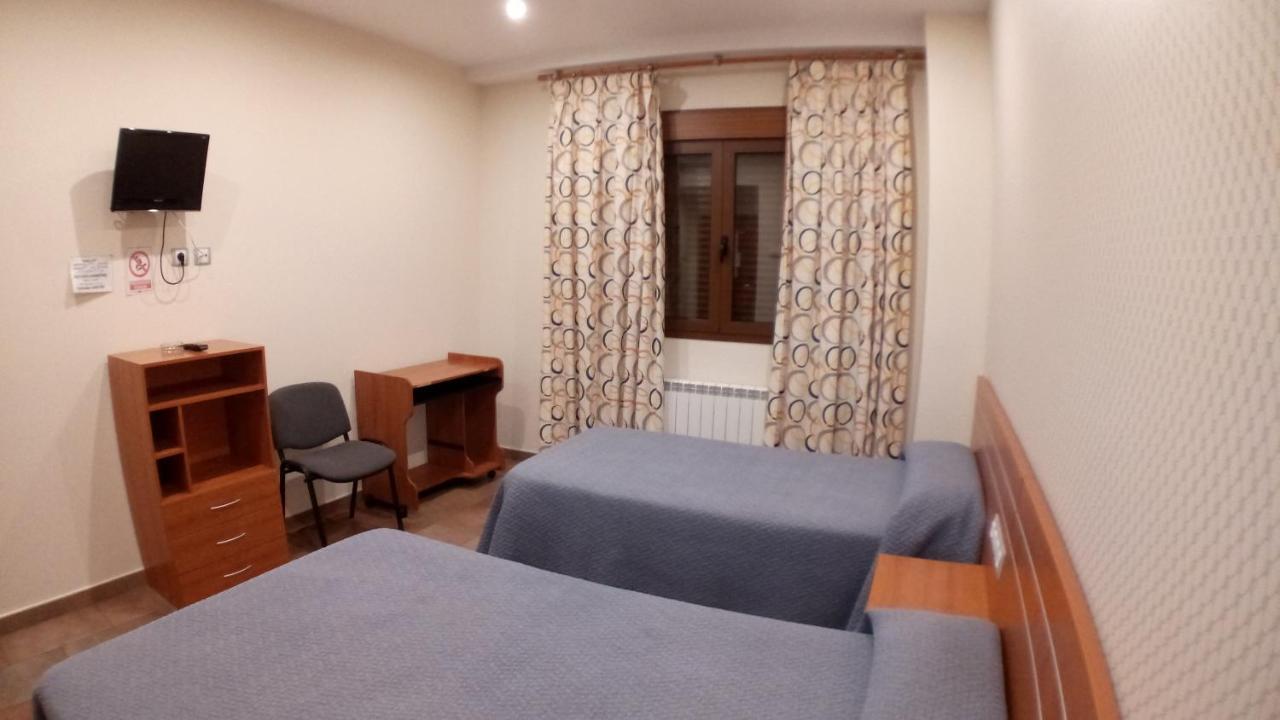Hostal Venecia II Monzon Luaran gambar